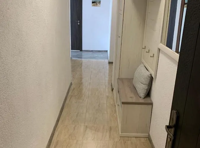 Oasis By The Sea Apartman